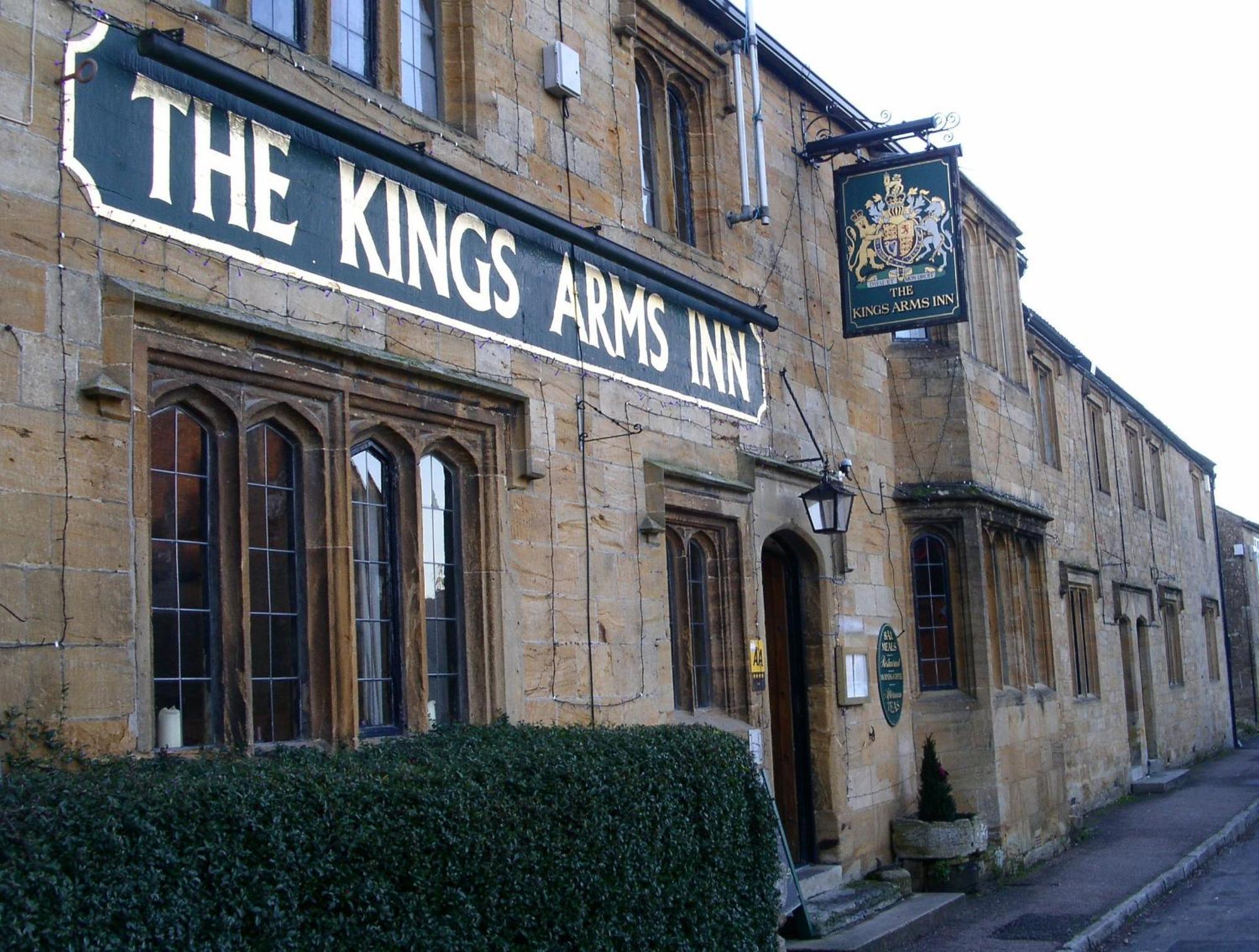 The Kings Arms Inn Montacute Exterior photo